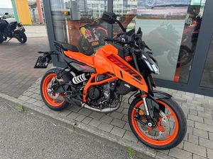 MOTO NEUVE: KTM 390 DUKE
