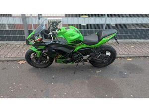 KAWASAKI NINJA 650 TÜV NEU MIT UMFALLKRATZER 48 PS A2