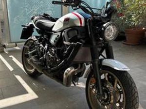 YAMAHA XSR 700 XTRIBUTE