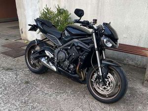 TRIUMPH STREET TRIPLE 765 RS NERO