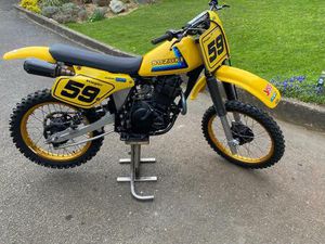 SUZUKI DR 500 TWINSHOCK