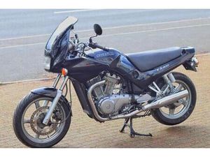 SUZUKI VX 800