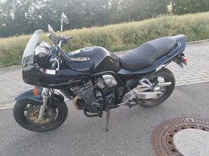 SUZUKI BANDIT 1200 S KULT