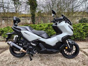 REZERWACJA HONDA ADV, 2024R TYLKO 1140KM, GOTOWA DO JAZDY RATY CYBULICE MALE