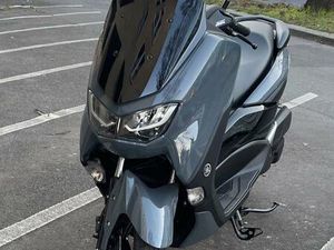 YAMAHA XMAX 155