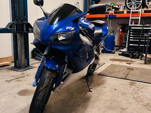 YAMAHA R1 RN01 TÜV 06/26