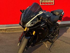 YAMAHA YZF R125 (MONSTER EDITION) BJ.2020