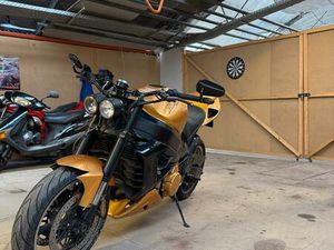 HONDA 1100 STEETFIGHTER