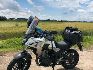 HONDA CB500X - HU 08/26 - MIT ZUBEHÖR UND NEUEN REIFEN