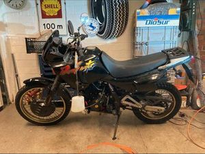 HONDA NX 650 DOMINATOR PROJEKTAUFGABE