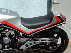 HONDA CBX750