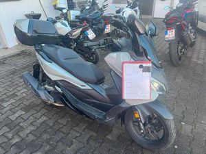 HONDA FORZA 125 *TOPCASE*