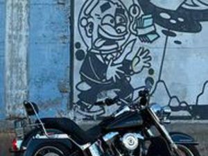 HARLEY DAVIDSON SOFTAIL DE LUXE