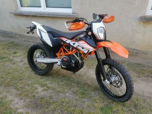 KTM 690 ENDURO R MIT ERST 9627KM AKRAPOVIC