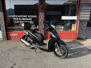 KYMCO PEOPLE GTI 300 ABS COLLAUDATO 2025! GARANZIA 60 MESI! CANTON TESSIN -