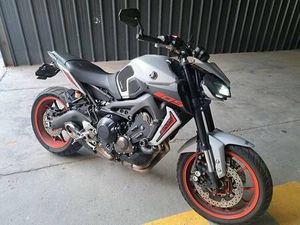 YAMAHA MT 09 CANTON TESSIN -