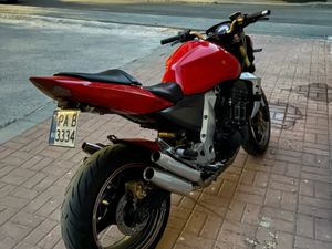 KAWASAKI Z 1000 →