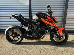 KTM 1290 SUPER DUKE R / SC PROJECT + ZUBEHÖR