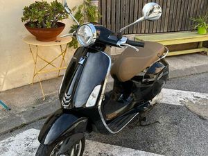 VESPA PRIMAVERA 50
