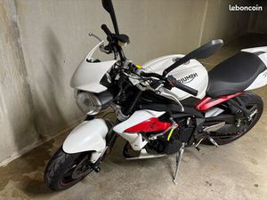 STREET TRIPLE R 2017