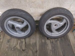 JANTES ET PNEU PEUGEOT TREKKER