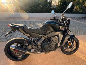 YAMAHA MT09