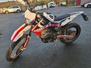 MOTO RIEJU MRT PRO 125 CC
