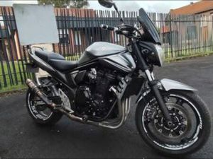 MOTO 650 BANDIT BRIDÉ A2