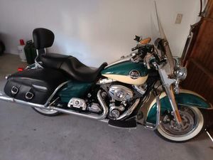 HARLEY DAVIDSON ROAD KING