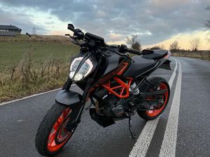 KTM DUKE