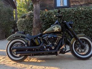 ② HARLEY DAVIDSON SOFTAIL SLIM S