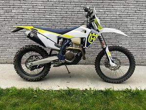 ② HUSQVARNA 350 FE 2023