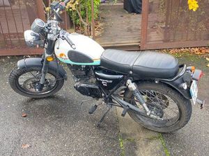 MASH SEVENTY-FIVE 125 CC