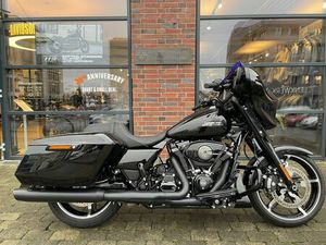 HARLEY-DAVIDSON STREET GLIDE 117