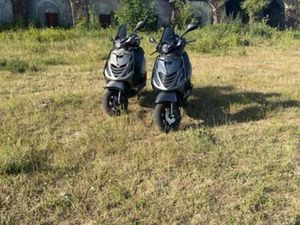 ZIP 50CC IGET FULL OPTION — SCOOTERS | PIAGGIO — MARKTPLAATS