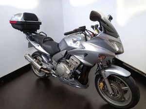 HONDA CBF 1000 2007 1000 CM3 | MOTO ROADSTER | 74 356 KM | GRIS | 45290 PRESSIGNY LES PINS