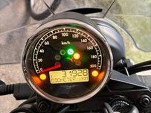 MOTO GUZZI V 7 III STONE