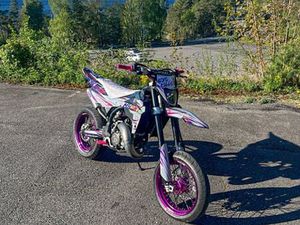 HUSQVARNA WR 125