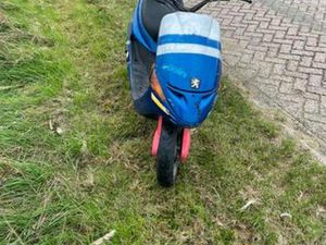 PEUGEOT ZENITH 70CC ZONDER KENTEKEN — SCOOTERS | PEUGEOT — MARKTPLAATS