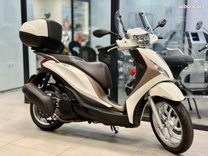 PIAGGIO MEDLEY 125 I-GET - 04/2023
