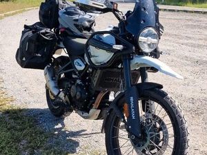 ROYAL ENFIELD HIMALAYAN 450