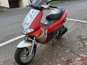 GILERA RUNNER. 180 CC 2T