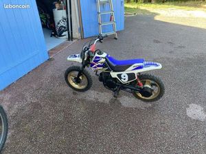 YAMAHA PW 50