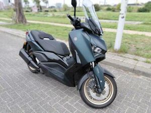 YAMAHA XMAX TECH 300 ABS — MOTOREN | YAMAHA — MARKTPLAATS