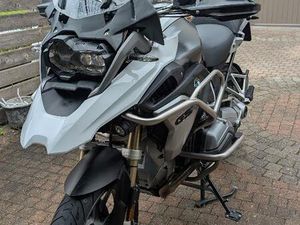 ② 2017 BMW R1200GS