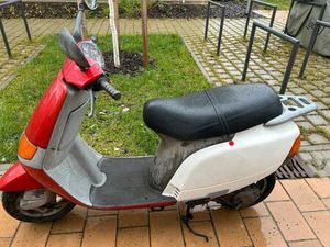 PIAGGIO SFERA NSL 50 BASTLER MOPED