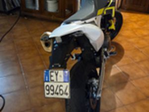 HUSQVARNA 701 SUPERMOTO 2022 - DEPO (A LIBRETTO)
