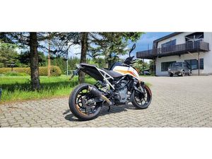 KTM 390 DUKE