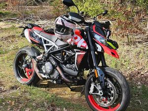 DUCATI HYPERMOTARD 950 RVE