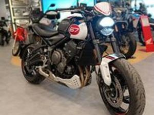TRIUMPH TRIDENT 660 TRIPLE TRIBUTE